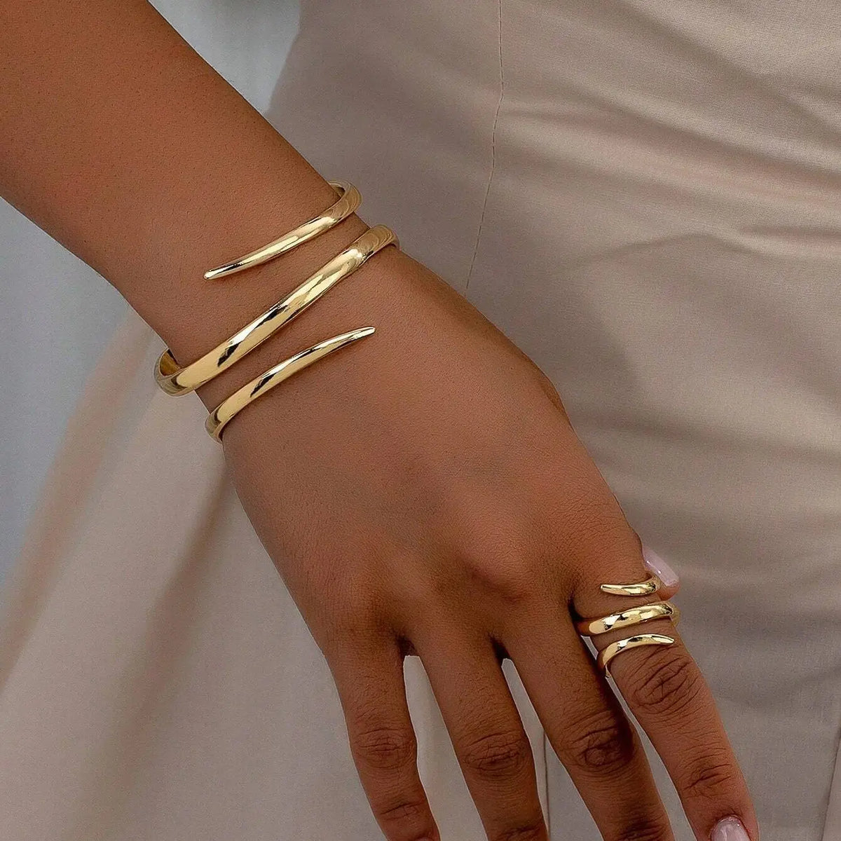 Line Bracelet And Ring Jewelry Set